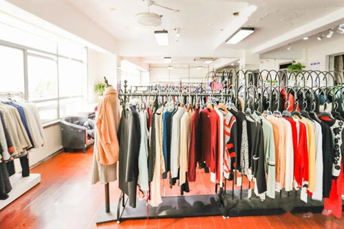 折扣力度超双11！松江女装工厂店探店指南，文末附小松粉丝专属福利