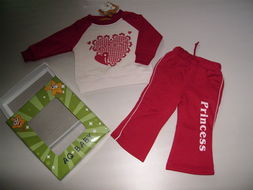 福州荣登贸易 深耕童装鞋帽服饰，打造零售与批发的专业桥梁