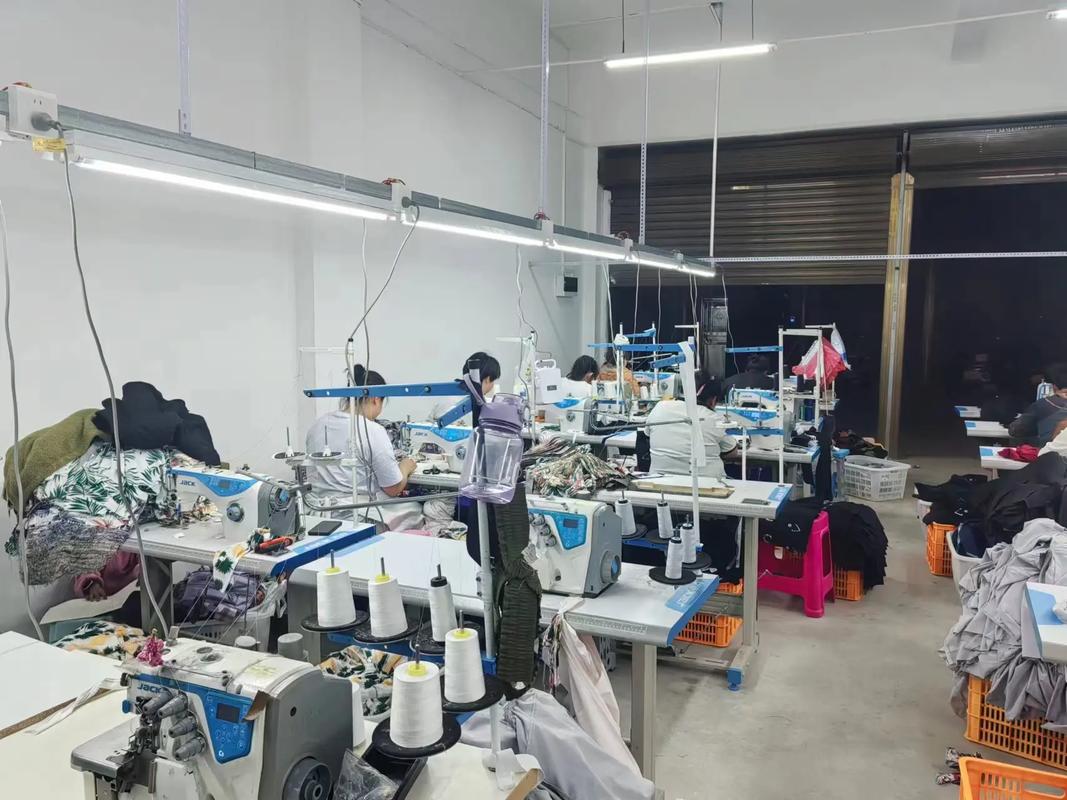 服装裁剪及整烫培训开班，助力提升服装服饰零售技能